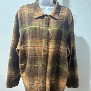 Vintage women’s jacket/flannel top